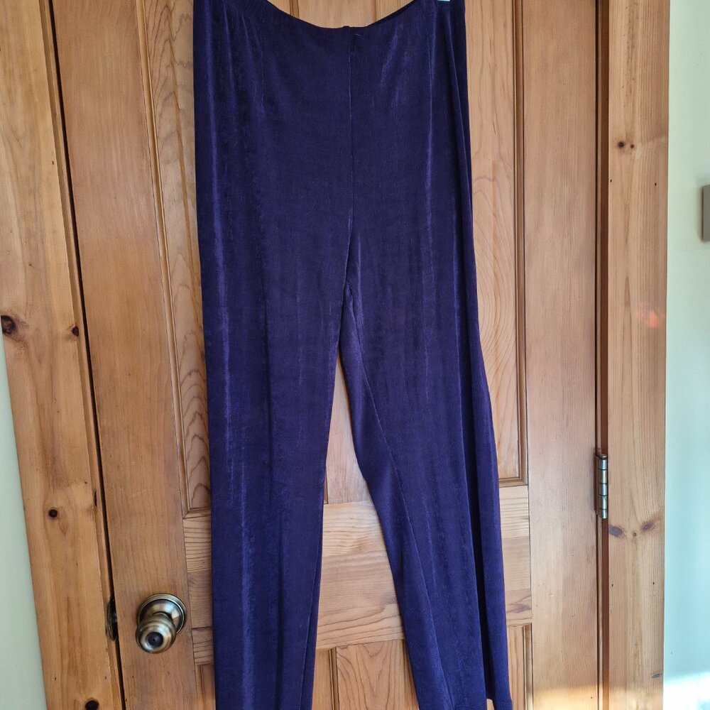 Chico's Travelers No-Tummy Pants 3P (XL/16 petite), Midnight Violet, never worn